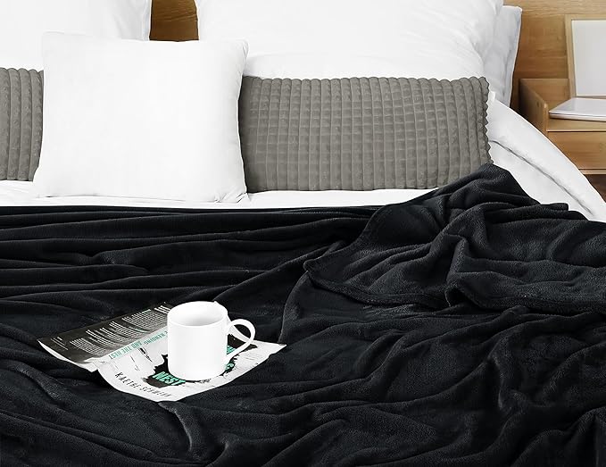 Utopia Bedding Black Fleece Blanket Twin Size Lightweight Fuzzy Soft Anti-Static Microfiber Bed Blanket (60x80 Inch)