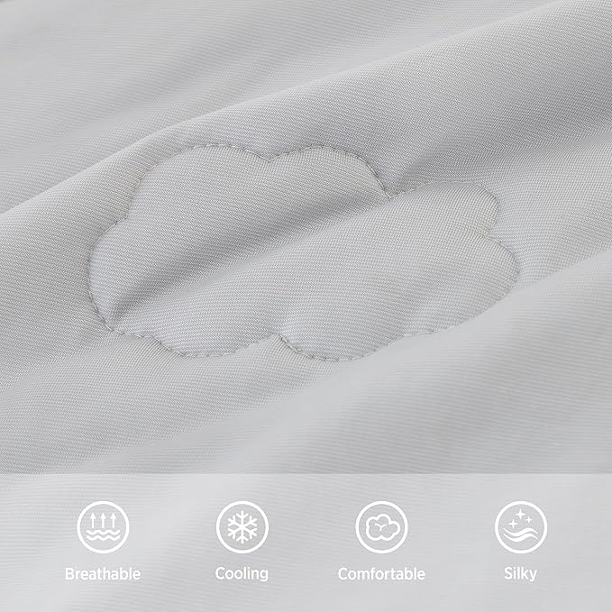 LE SURE Premium Cooling Blanket for Medium Dogs Washable - Breathable Pet Throw Blanket with Q-MAX>0.4 for Summer，Soft Cat Cooling Mat, Furniture Protector Couch Sofa, Grey, 30x40