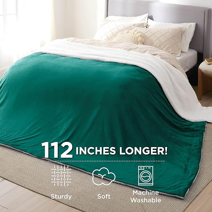 Bedsure GentleSoft Sherpa Fleece Cal King Blankets for Bed, Non-Heated, Thick and Warm Oversized Throw for Women and Men, Soft Fuzzy Plush Large Blanket for Winter, Forest Green, 112x98 Inches