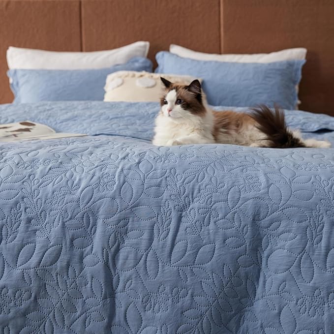 Bedsure Quilts Queen Size - Ultra Soft Pre-Washed Cloud-Like Bedding, All-Season Lightweight Comforter for Country Bedroom, Leaf Design Coverlet in Mineral Blue, 90 x 96 Inches | Stitch-Free Quilting, Ultra Soft, Lightweight, Machine Washable, Pet-Frie...